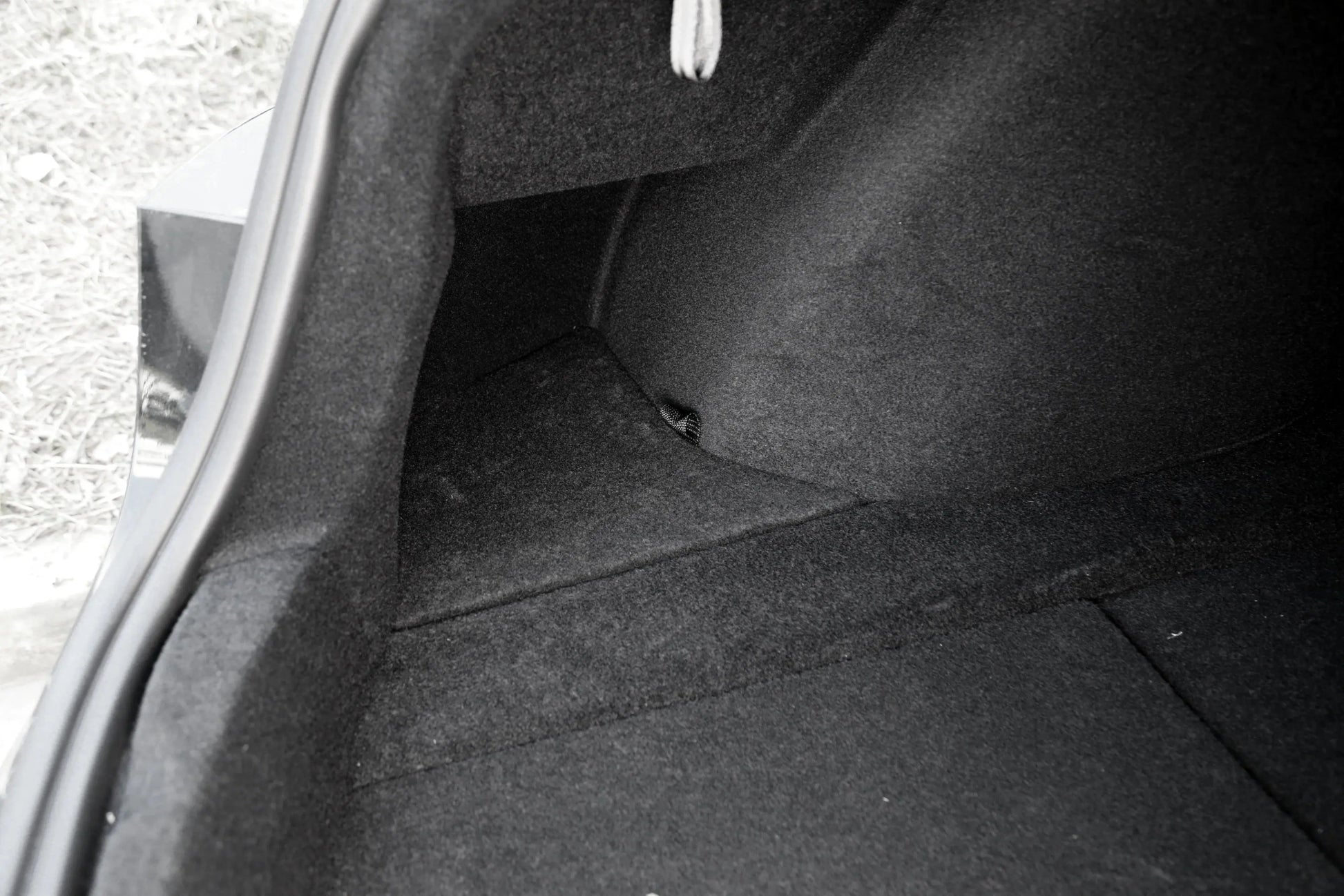 Model 3 Highland Trunk Side Storage Box - Tes Accessories